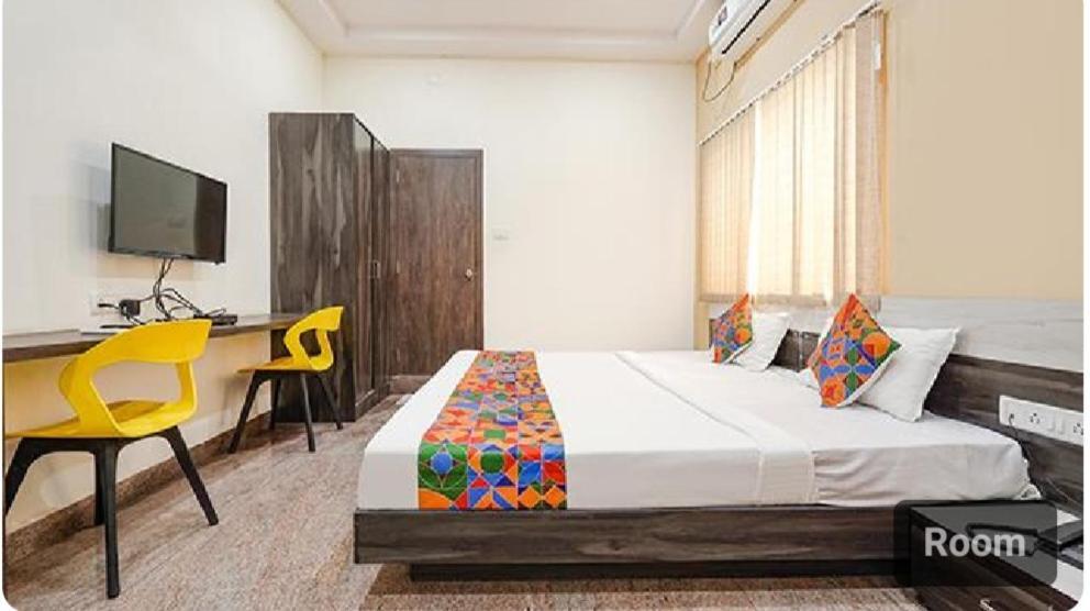 Hotel Lavish Residency à Bangalore Extérieur photo