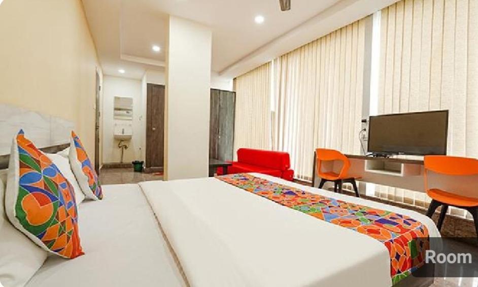 Hotel Lavish Residency à Bangalore Extérieur photo